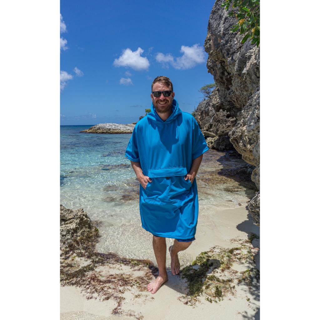 BEACH PONCHO | Lyseblå