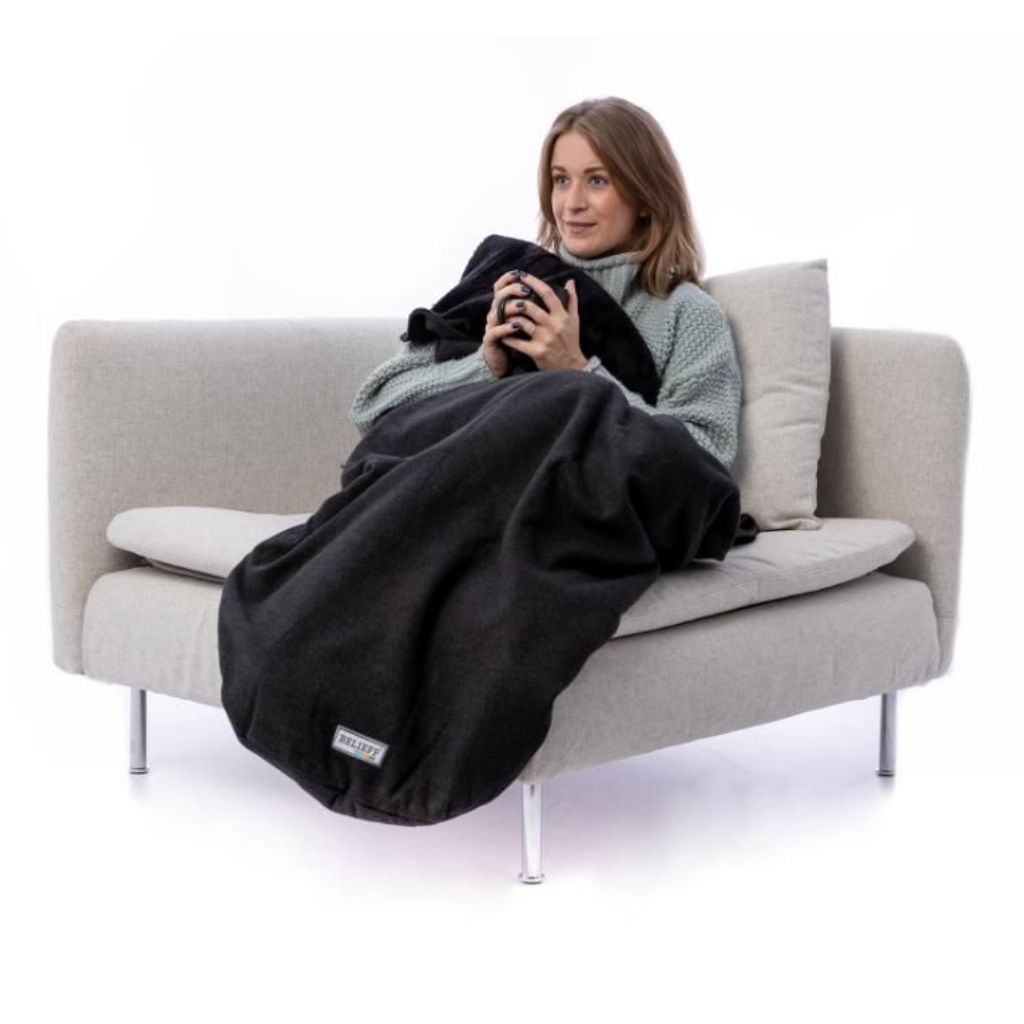 COZY | Fleecetæppe med fodlomme | Mørkegrå