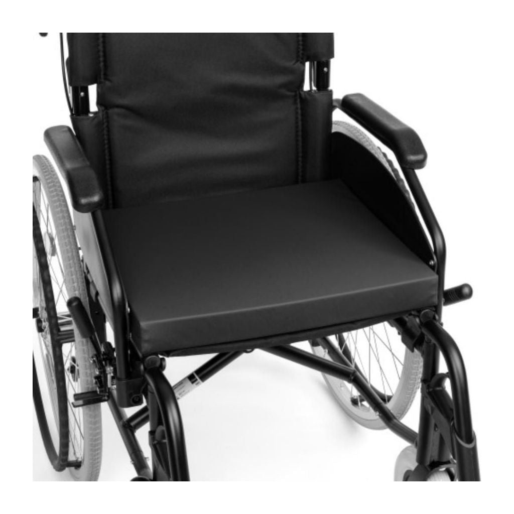 SIT WELL | Kørestolspude m. inkontinensbetræk | 46 x 40 x 5 cm